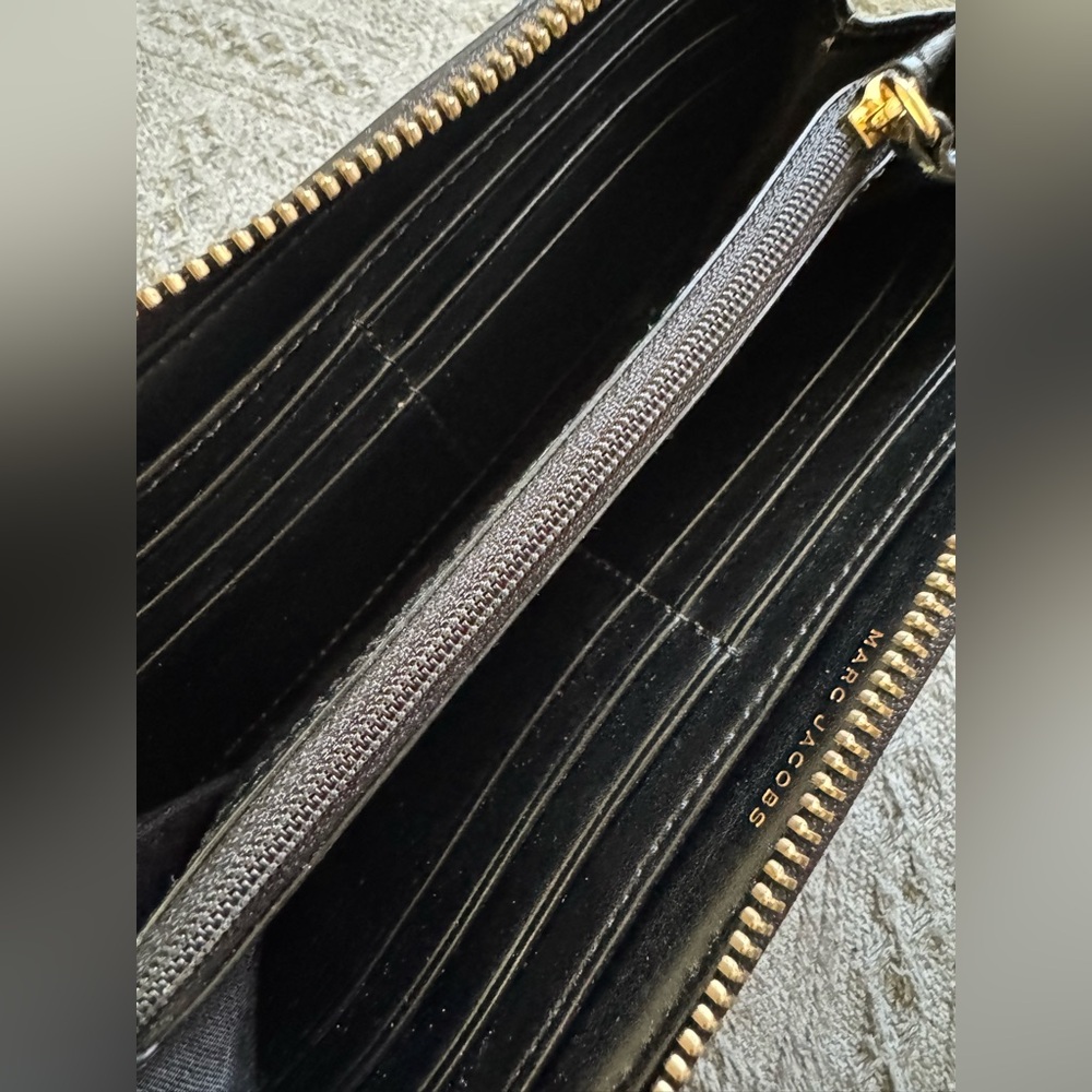 The Marc Jacobs Saffiano Leather Zip Around
Continental Wallet - $195 MSRP - Picture 6 of 8